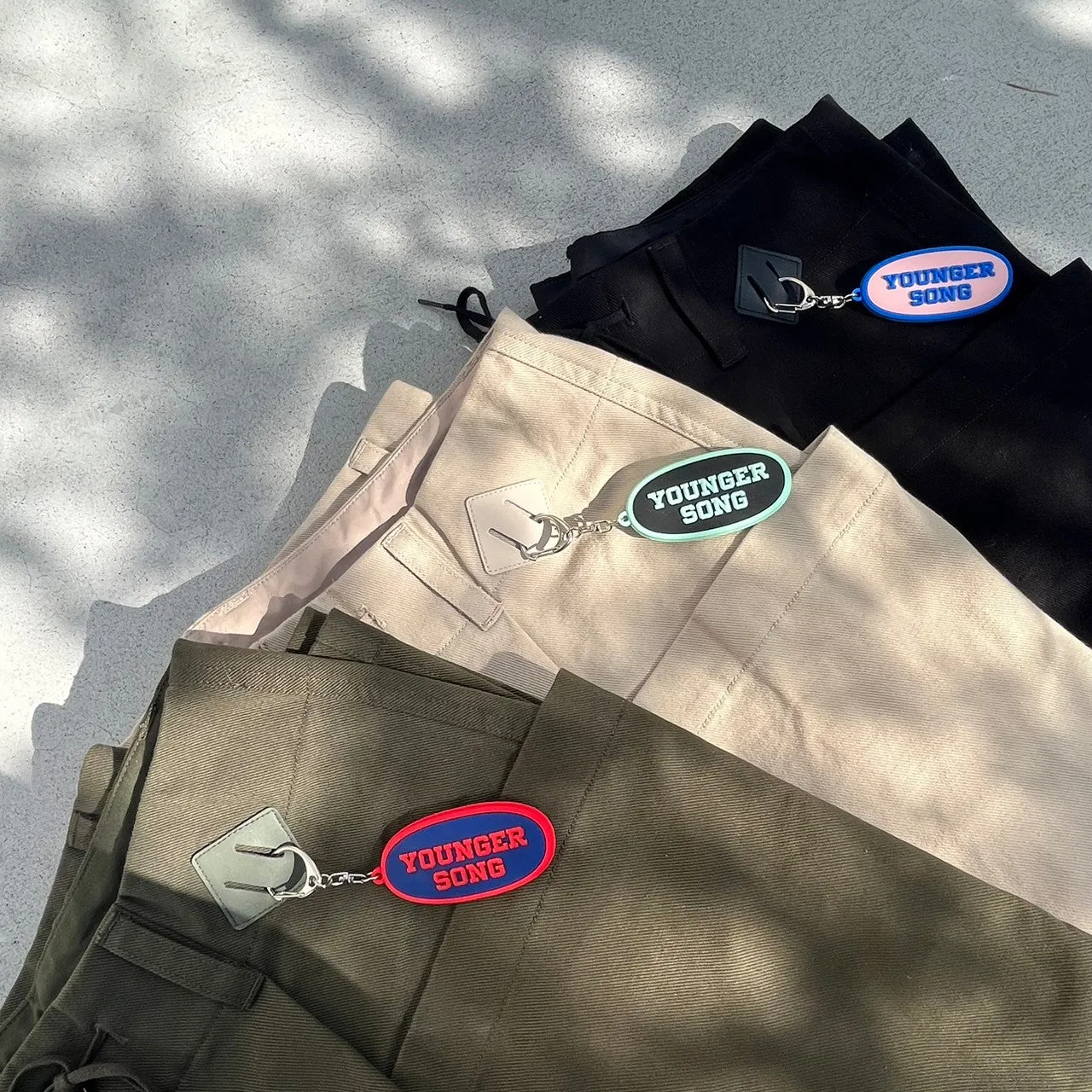 double pocket wide chino pants