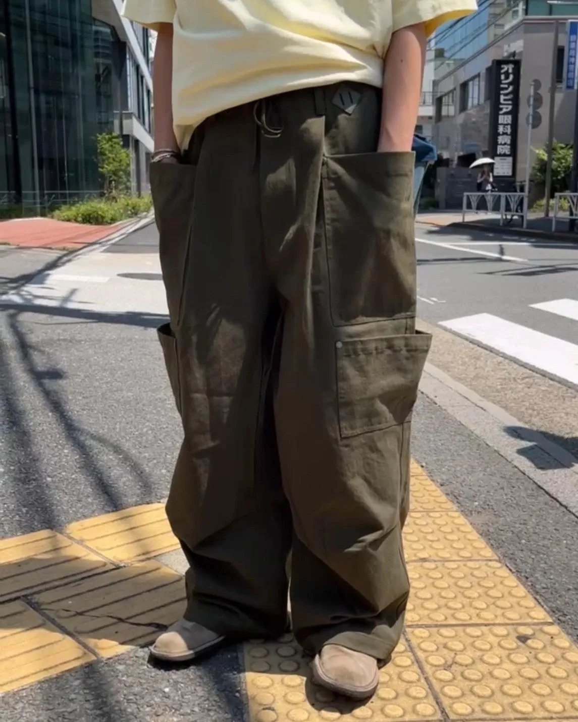 double pocket wide chino pants