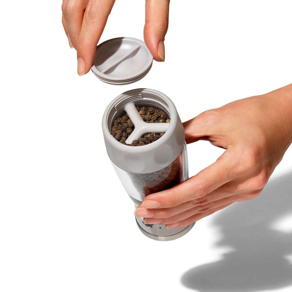 OXO Contoured Mess Free Pepper Grinder